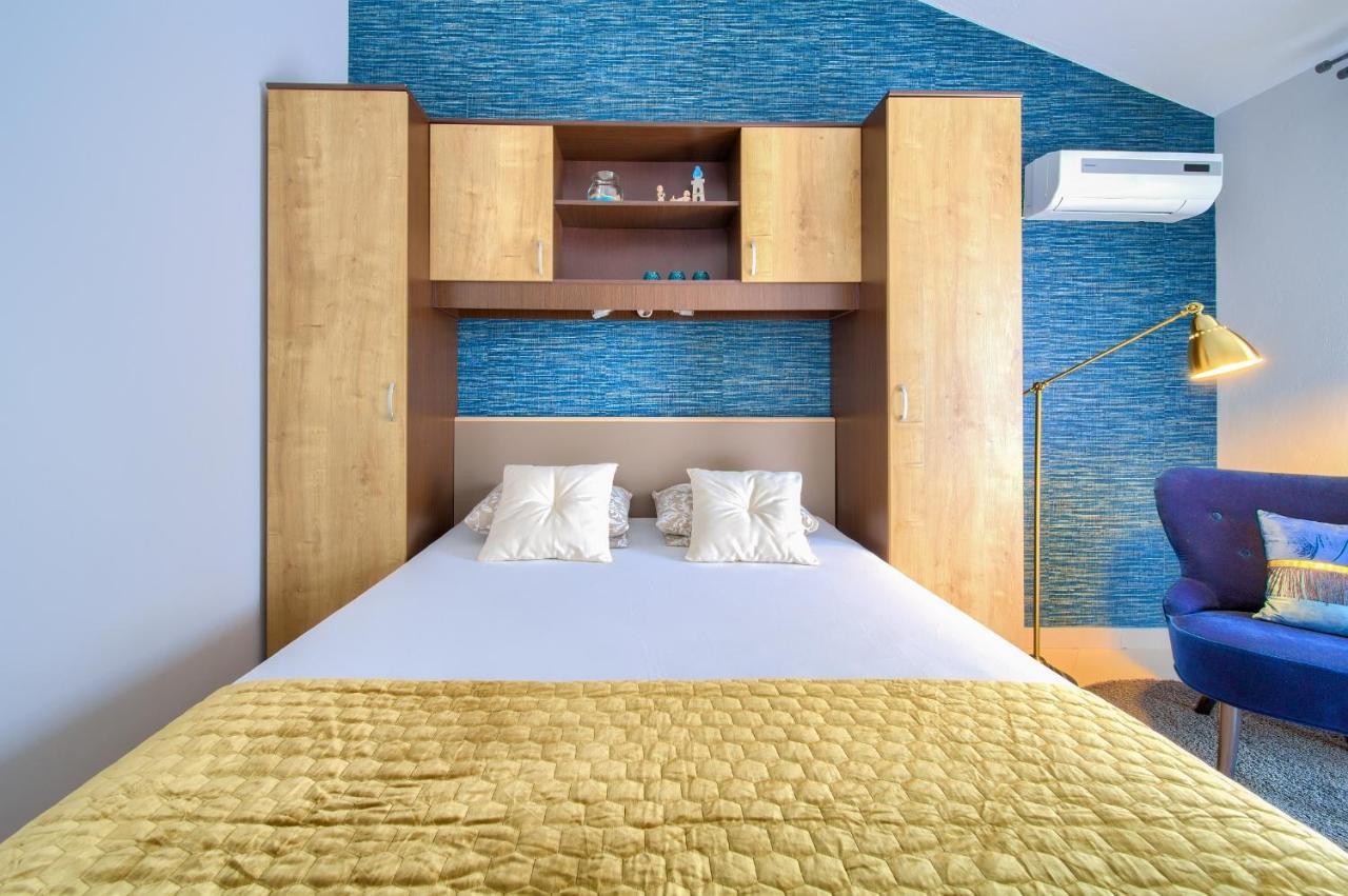 -krk Apartment